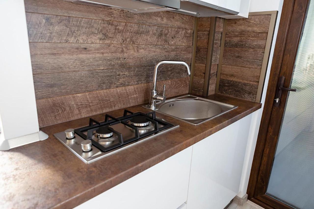 Archi S Lounge Apartment กาลาจิ ภายนอก รูปภาพ