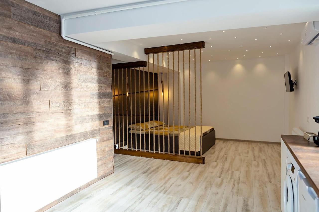 Archi S Lounge Apartment กาลาจิ ภายนอก รูปภาพ